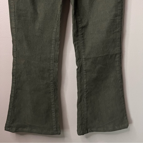 We The Free Boho Corduroy Pants High Rise Flare Button Size 26 Olive Green - Picture 4 of 12
